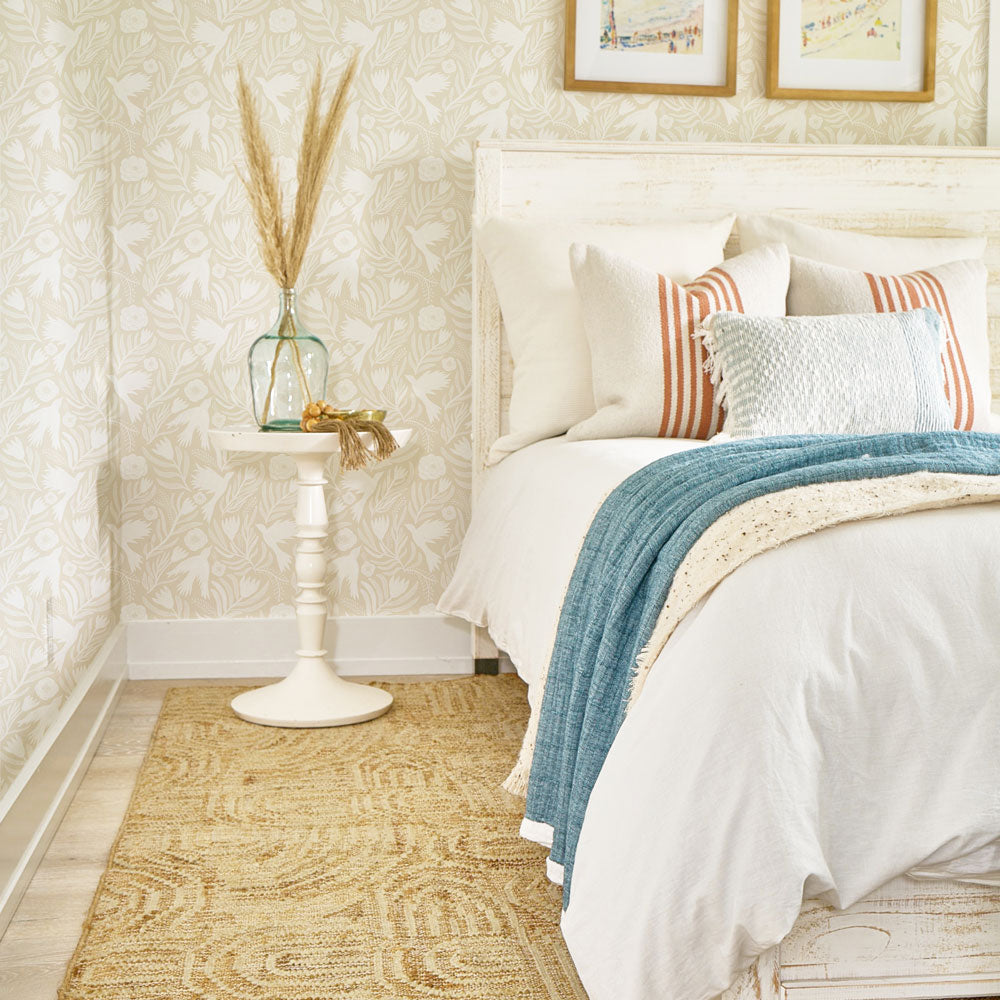 How to Choose the Right Area Rug for Under Your Bed