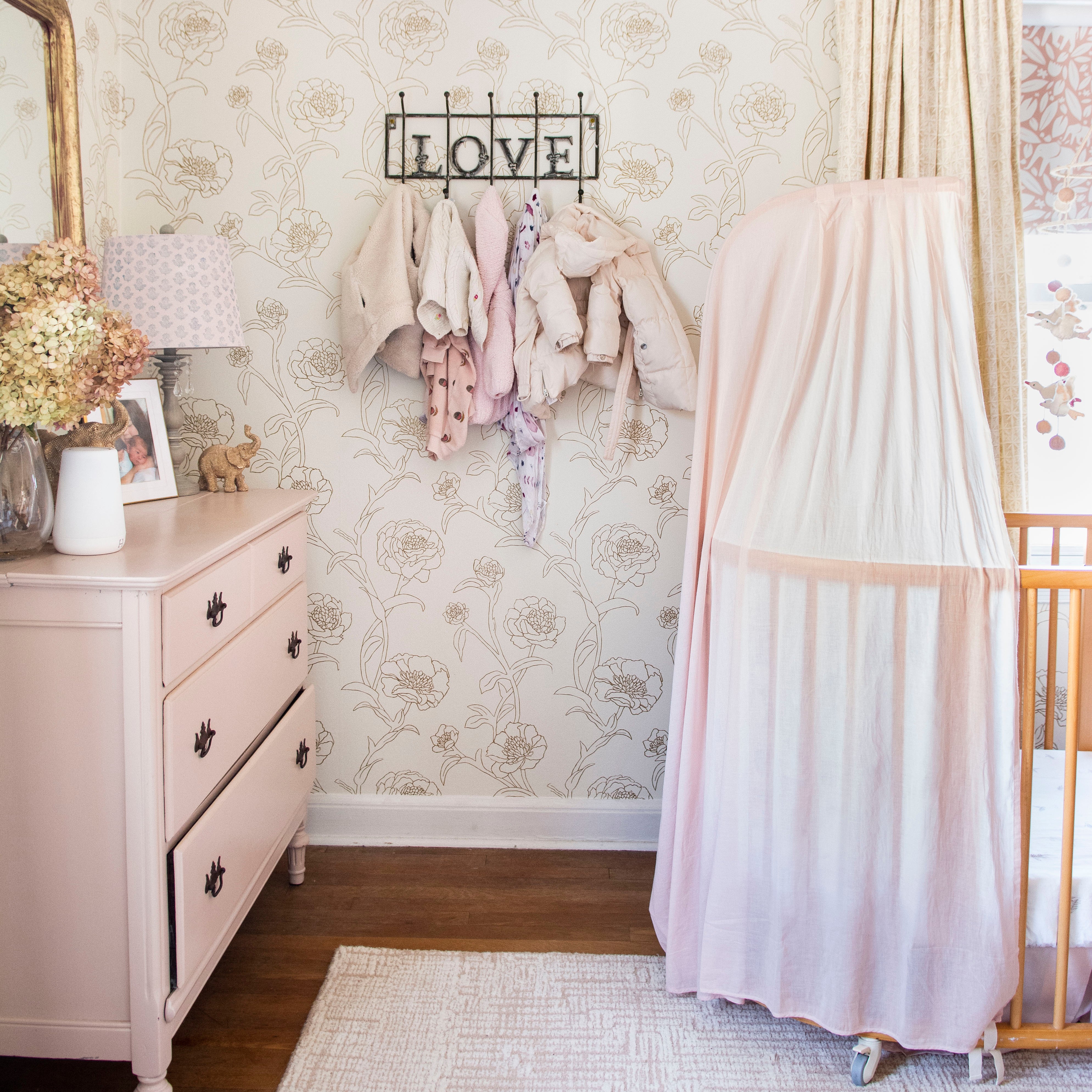Blog - Best Removable Wallpaper for a Nursery | Tempaper & Co.