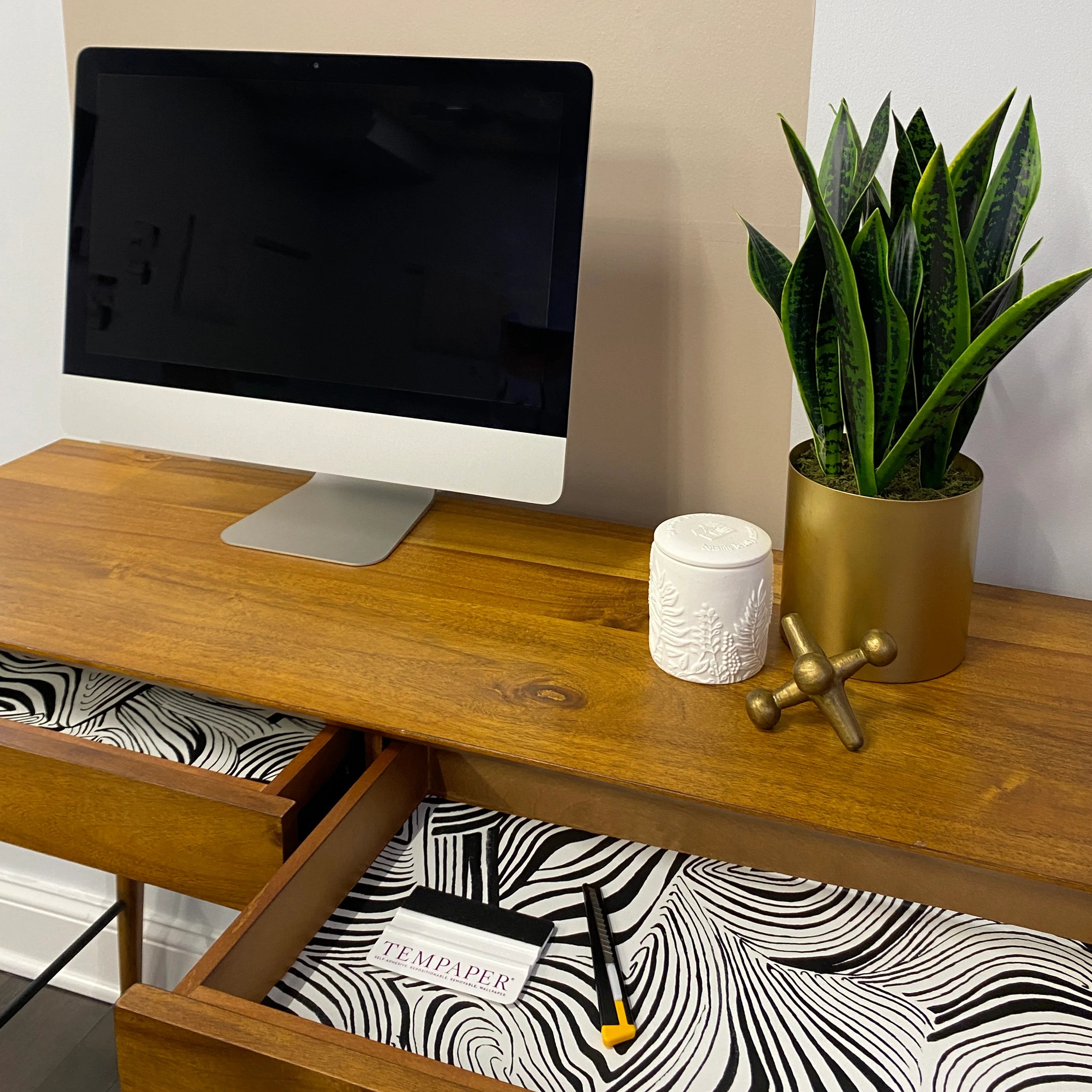 Blog - How to Wallpaper the Inside of Your Drawer | Tempaper & Co. Blog - How to Wallpaper the Inside of Your Drawer | Tempaper & Co.