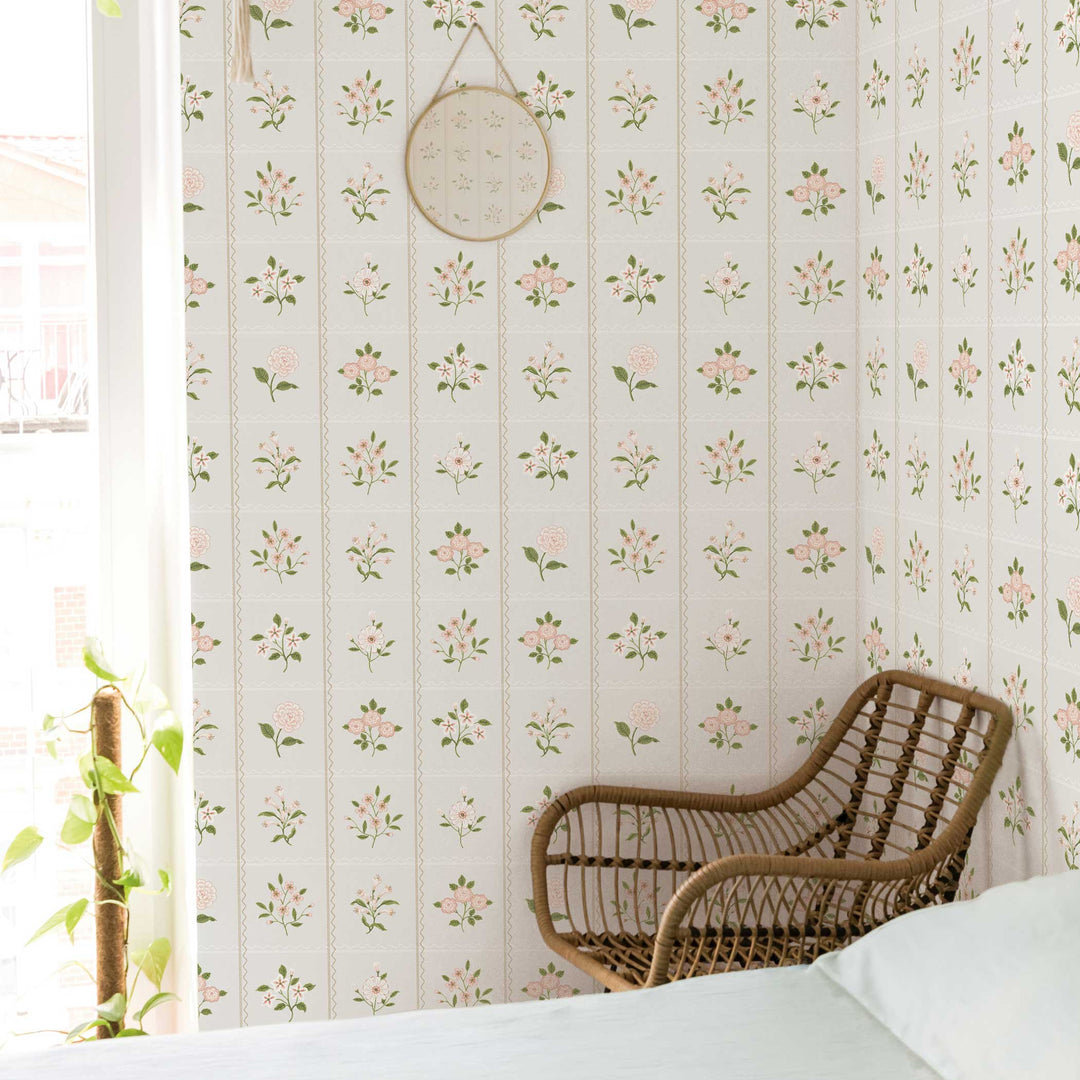 #color_garden-blush-and-green