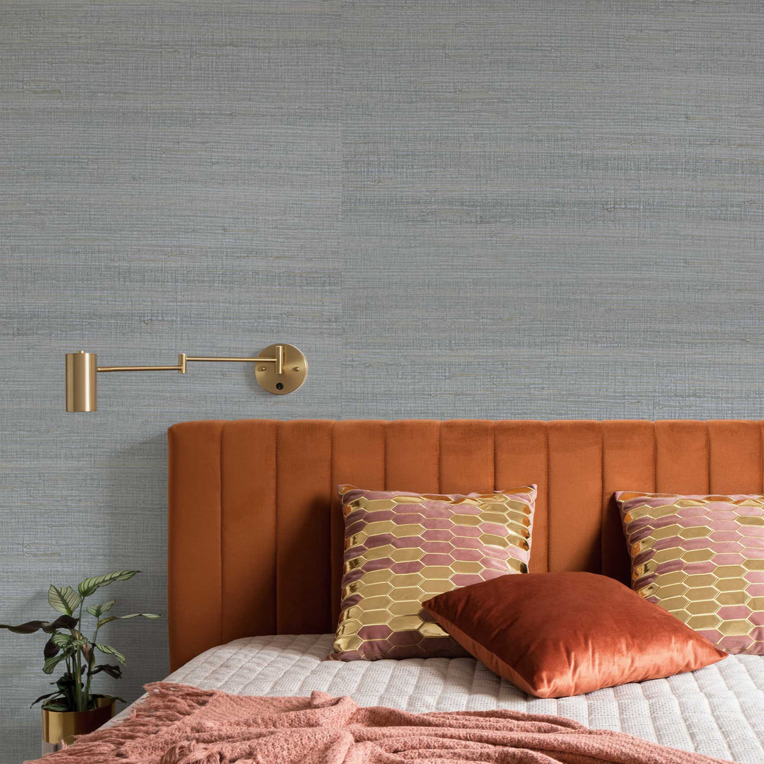 #color_silvered-natural-on-silver