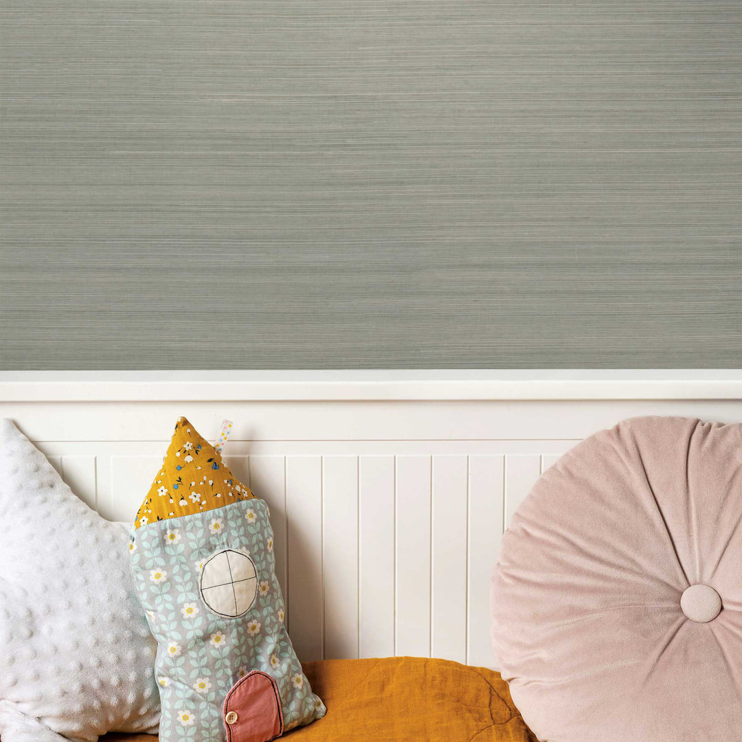 #color_light-natural-on-sage-green