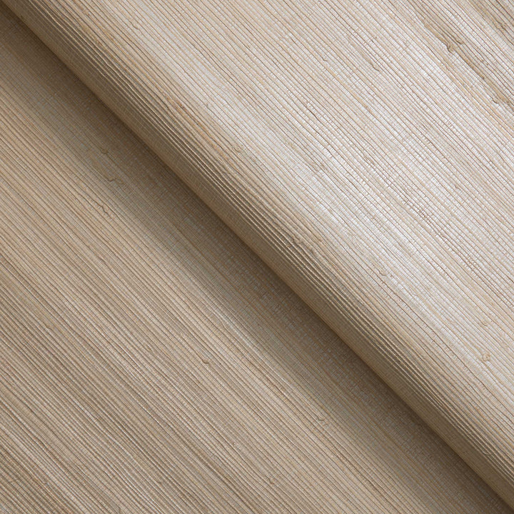 #color_pearled-natural-on-silver