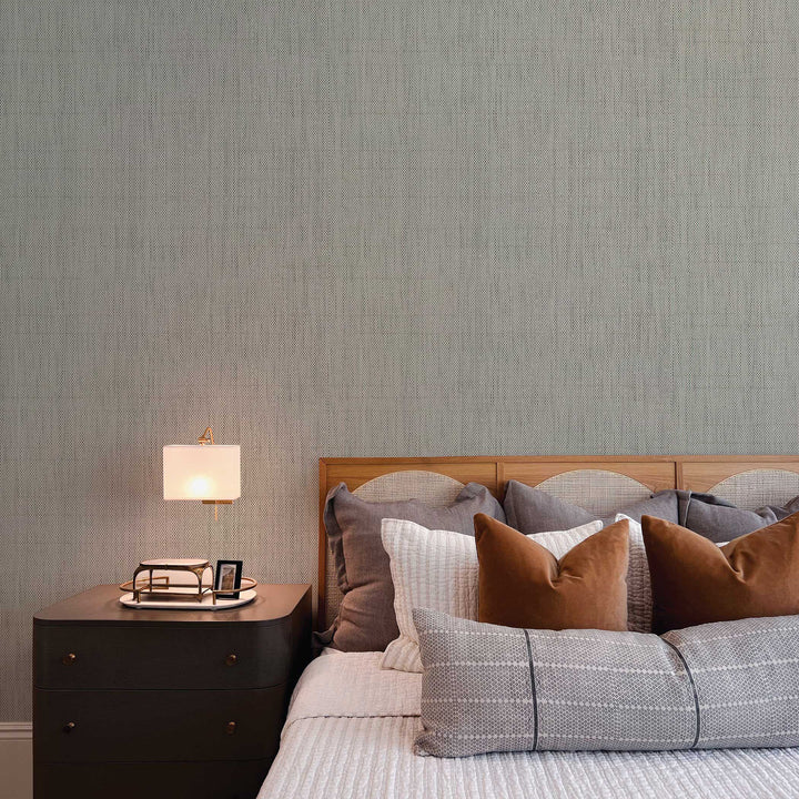 #color_black-and-white-on-silver