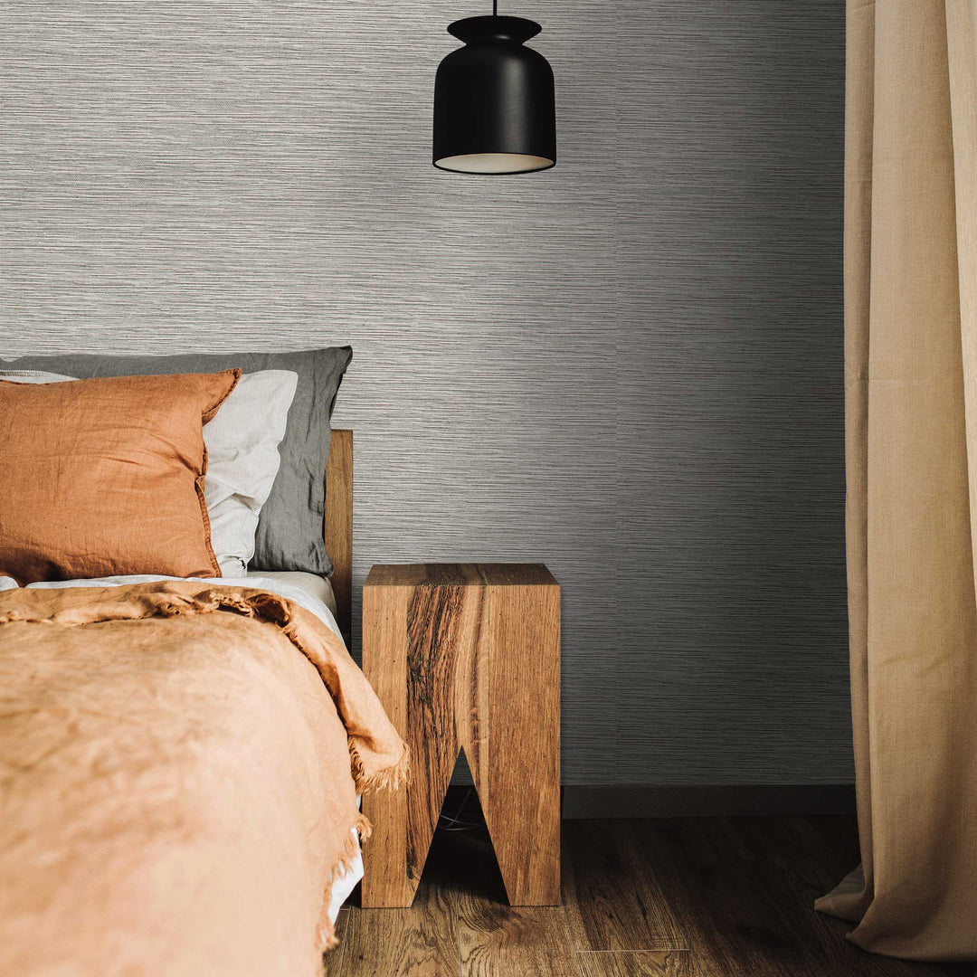 #color_light-natural-and-black