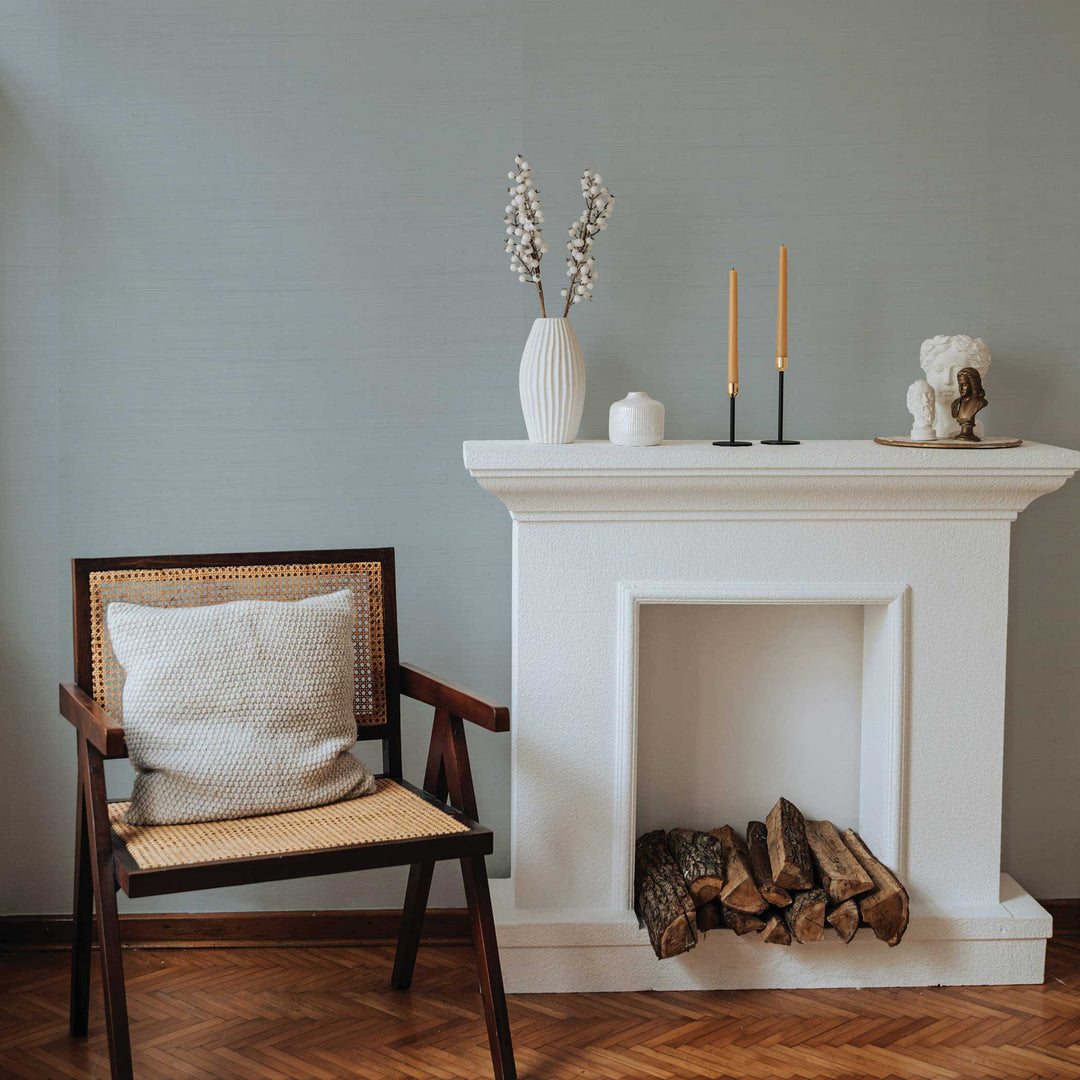 #color_pale-aqua-sky