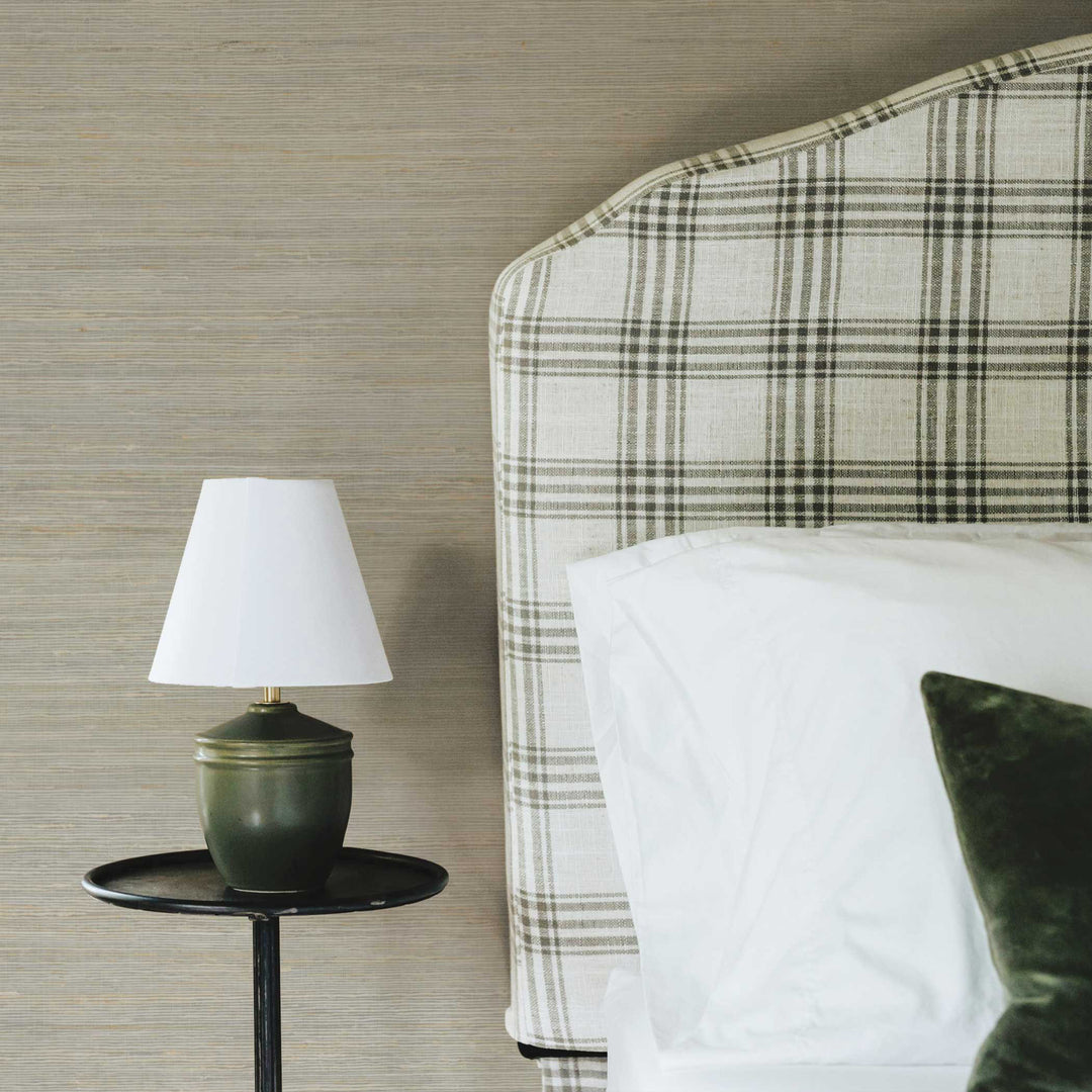 #color_light-natural-on-pale-sage