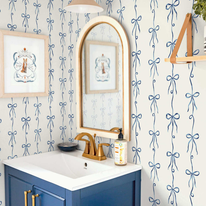 #color_blue-and-off-white