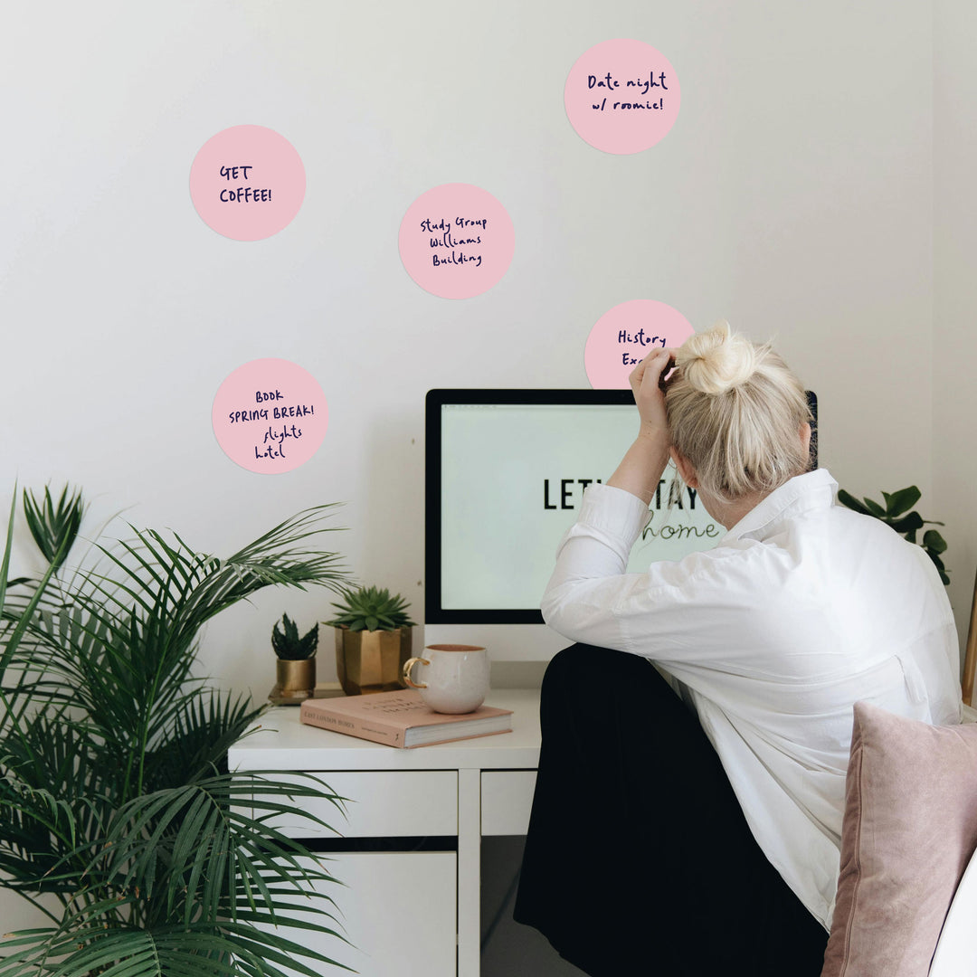 #color_blush-pink-dots